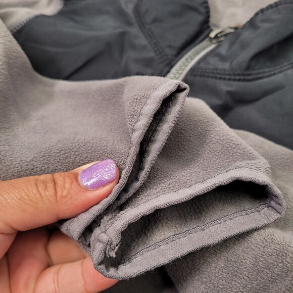 Carter's Toddler Kids Black and Gray Zip-Up Fleece Jacket Size 4T Pre-Own - Picture 9 of 11